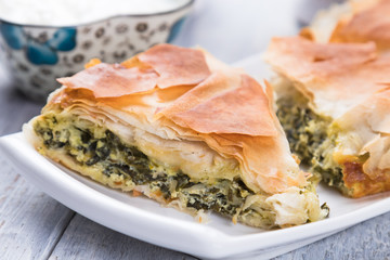 Phyllo pastry spinach pie