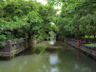 Fototapeta na wymiar Guang Fu Lin Park in Shanghai
