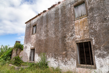 Fototapeta na wymiar Abandoned Azores Buildings