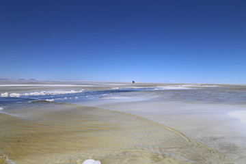 ウユニ塩湖　ボリビア