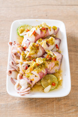 Steamed Squids with Spicy Chili and Lemon Sauce