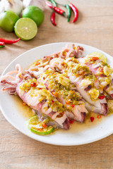 Steamed Squids with Spicy Chili and Lemon Sauce