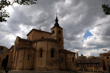 Fototapeta na wymiar Église de San Millán à Ségovie en Espagne
