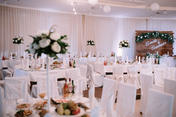 decoration of the banquet hall on the wedding day