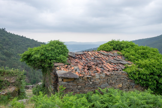 Eindr&uuml;cke des Dorfes Talasnal in der Serra da Lousa