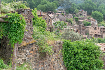 Fototapeta na wymiar Eindrücke des Dorfes Talasnal in der Serra da Lousa