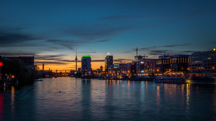 Obraz premium Berlin Skyline, City Panorama with blue sky sunset at the river Spree