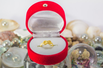 Gold ring with rocks, sea concepcion with natural fresh and comfortable concept, minimal love style. Make important people