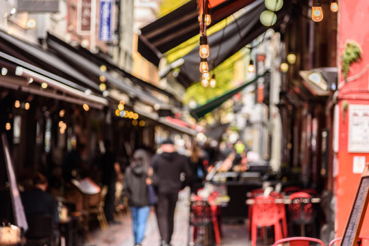 Hardware Lane In Melbourne, Australia Is A Popular Tourist Area Filled With Cafes And Restaurants Featuring Al Fresco Dining.