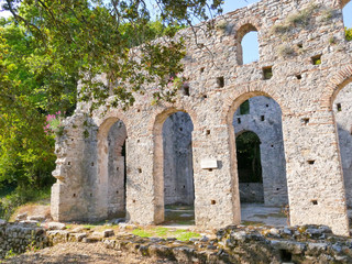 Fototapeta na wymiar Butrint - Ruins of the ancient city Buthrotum, ancient Greek and later Roman city and bishopric in Epirus, Albania