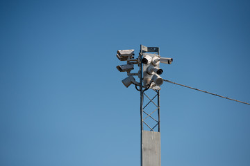 Surveilance cameras on a pylon