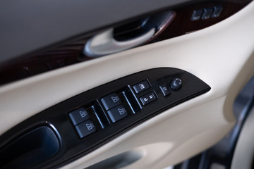 Naklejka premium Détail d'éléments carrosserie et moteur d'un véhicule