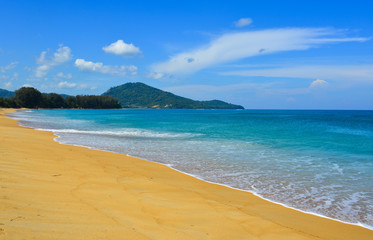 Fototapeta na wymiar Beautiful seascape of Phuket Island