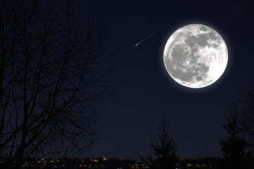 Luna piena in Brianza