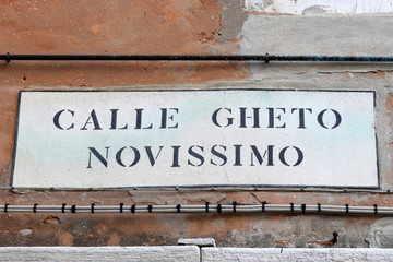 calle ghetto novissimo, street plate, Venice, Italy