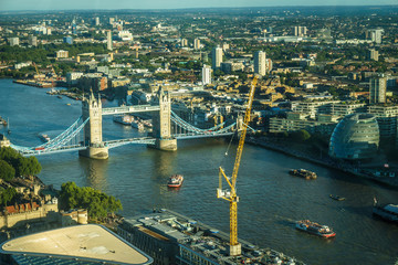 Fototapeta premium London skyline with tower bridge at sunny day