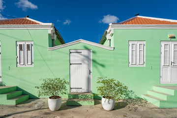 Walking the back streets of Otrobanda   Views arund the small caribbean Island of Curacao