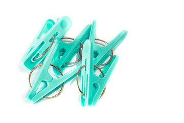 白い背景と洗濯ばさみの写真