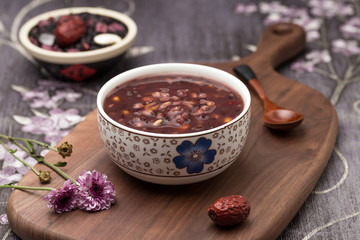 Delicious black rice porridge