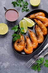 Large fried shrimp with citrus