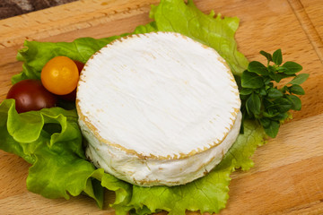 Fototapeta na wymiar Delicous camembert cheese