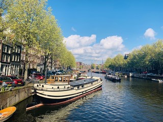Fototapeta na wymiar Amsterdam chanel