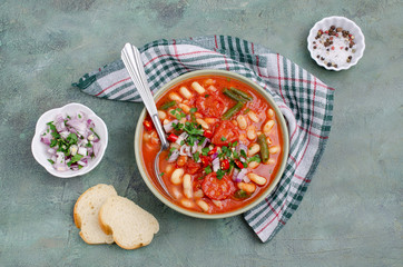 Thick vegetable soup with pasta