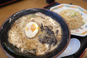 日本の熊本の美味しいラーメン
