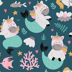 Tapeten Nahtloser Hintergrund mit Unterwassereinhörnern © rosypatterns