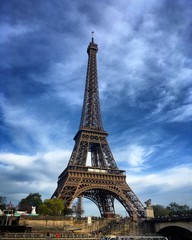 eiffel tower in paris
