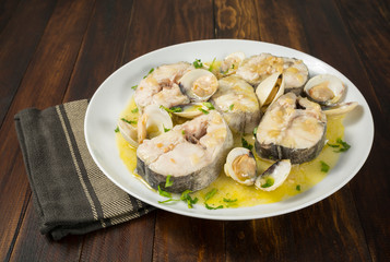 Merluza en salsa verde