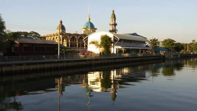 Darul Muttakin Mosque in Bangkok , Thailand