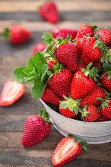 Fresh strawberries in the bowl