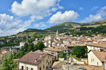 Fototapeta na wymiar View of the town of Pescocostanzo, in the Abruzzo region