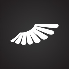 Obraz premium Wing icon on white background for graphic and web design. Simple vector sign. Internet concept symbol for website button or mobile app.