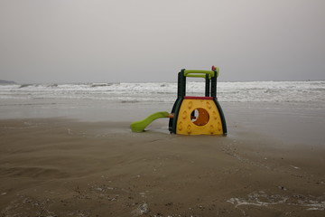 deserted beach game in winter