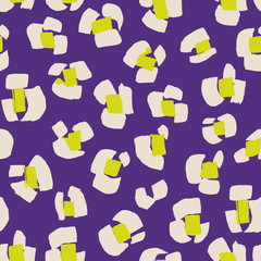 Flowers imitation. Abstract seamless pattern. Leopard skin texture illusion.