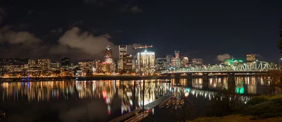 Foto op Plexiglas Night Panorama of Downtown Portland with Hawthorne Bridge on the Right © porqueno
