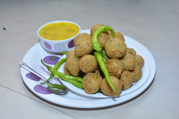 Methi na Gota Recipe, Popular Indian street food, Gujarati snack