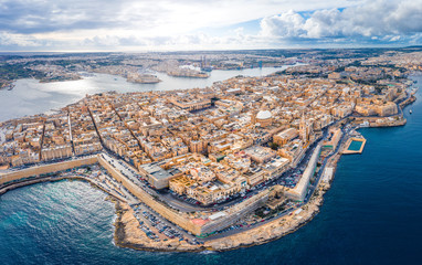 City of Valletta, capital of Malta, aerial view, island in Mediterranean sea - obrazy, fototapety, plakaty