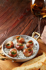 Escargot snails with garlic herbs butter