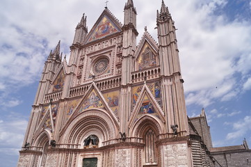 Fototapeta na wymiar Facade of Orvieto cathedral, Italy