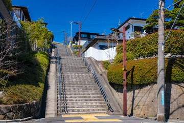 Fototapeta na wymiar 多摩市 桜ケ丘（聖蹟桜ヶ丘） 住宅街 階段