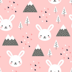 Lapin sans soudure de fond, lapin mignon scandinave heureux dans la forêt entre arbre de montagne et nuage, illustration vectorielle de dessin animé lapin de Pâques pour les enfants fond nordique avec des points triangulaires