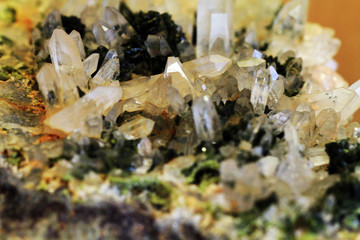 white crystal and other mineral texture