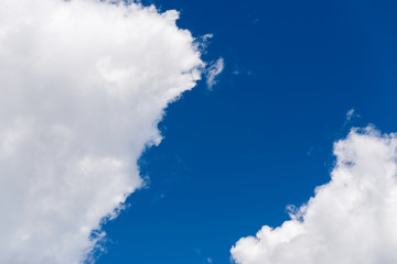 Sky with white clouds