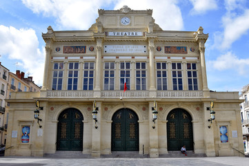 Fototapeta na wymiar théâtre Béziers