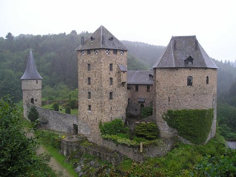 Castle: Château de Reinhardstein, Ovifat, The Ardennes, Belgium