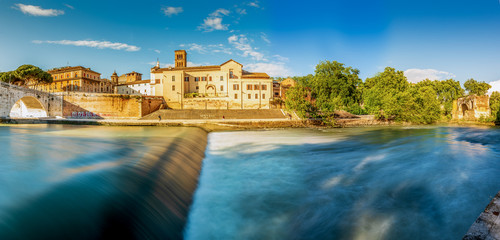 View, Isola Tiberina, Island, River, Tevere, Bridge, Rotto, Cestio, Trastevere district, Basilica of St. Bartholomew on the Island, Roma, Lazio, Italy, Europe