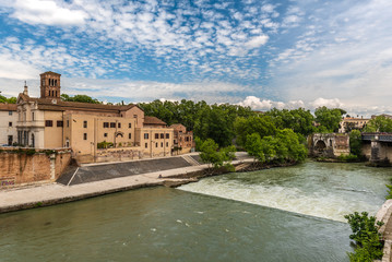 Isola Tiberina, Island, River, Tevere, Bridge, Rotto, Cestio, Trastevere district, Basilica of St. Bartholomew on the Island, Roma, Lazio, Italy, Europe